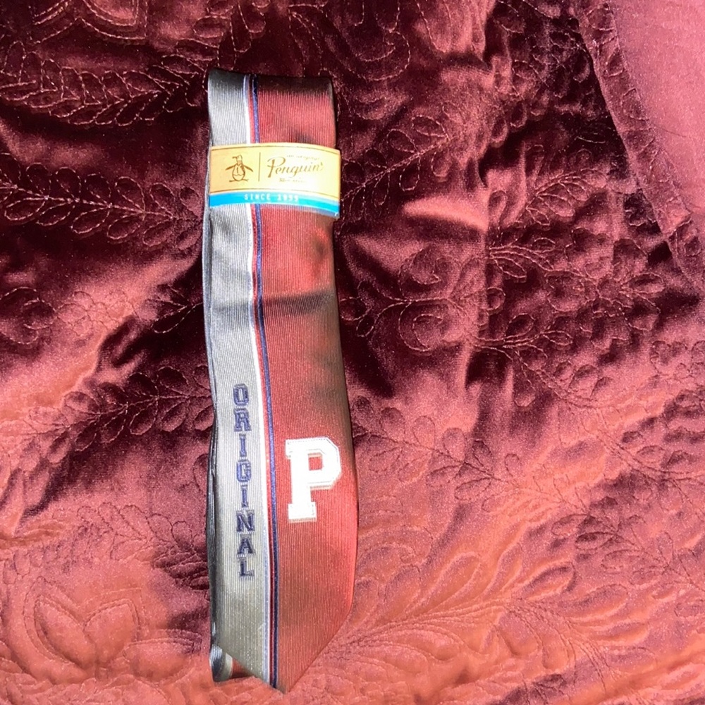 Original penguin skinny tie